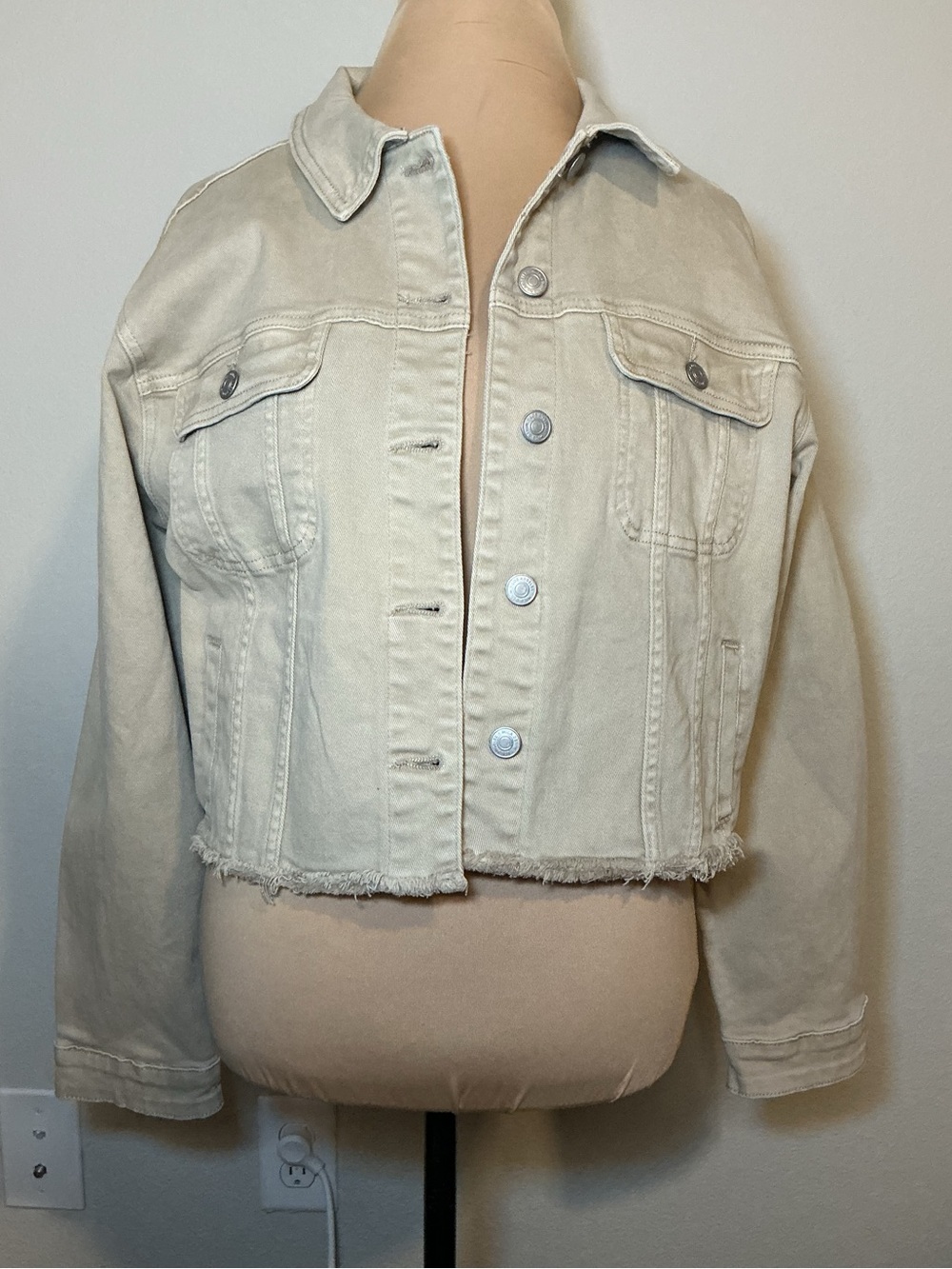 Cropped Cream Denim Jacket - Women